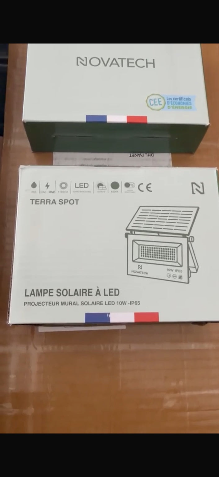 NOVATECH Terra Spot Solar LED Leuchte Originalverpackung